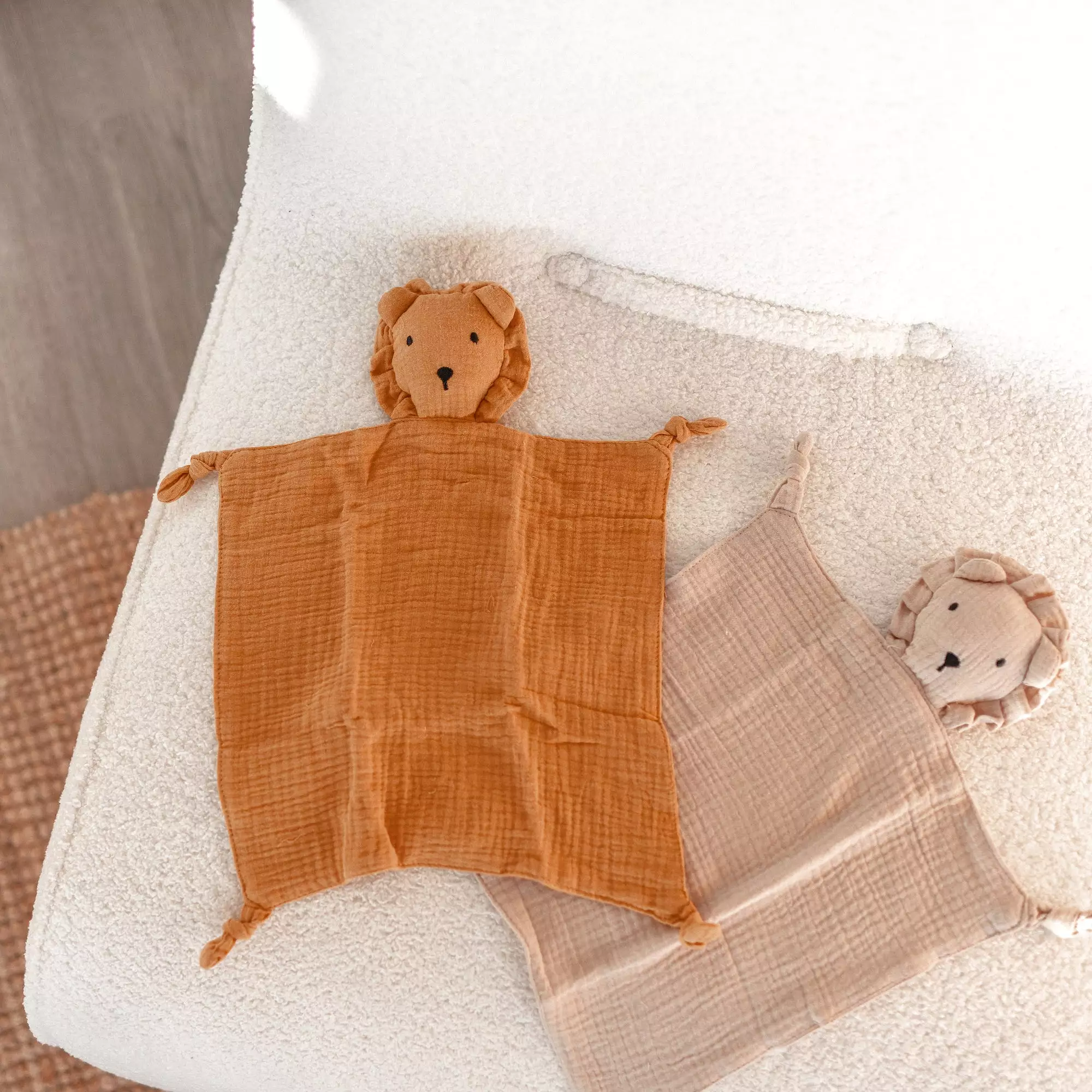 Cotton Baby Comforter Leo The Lion — Ivory