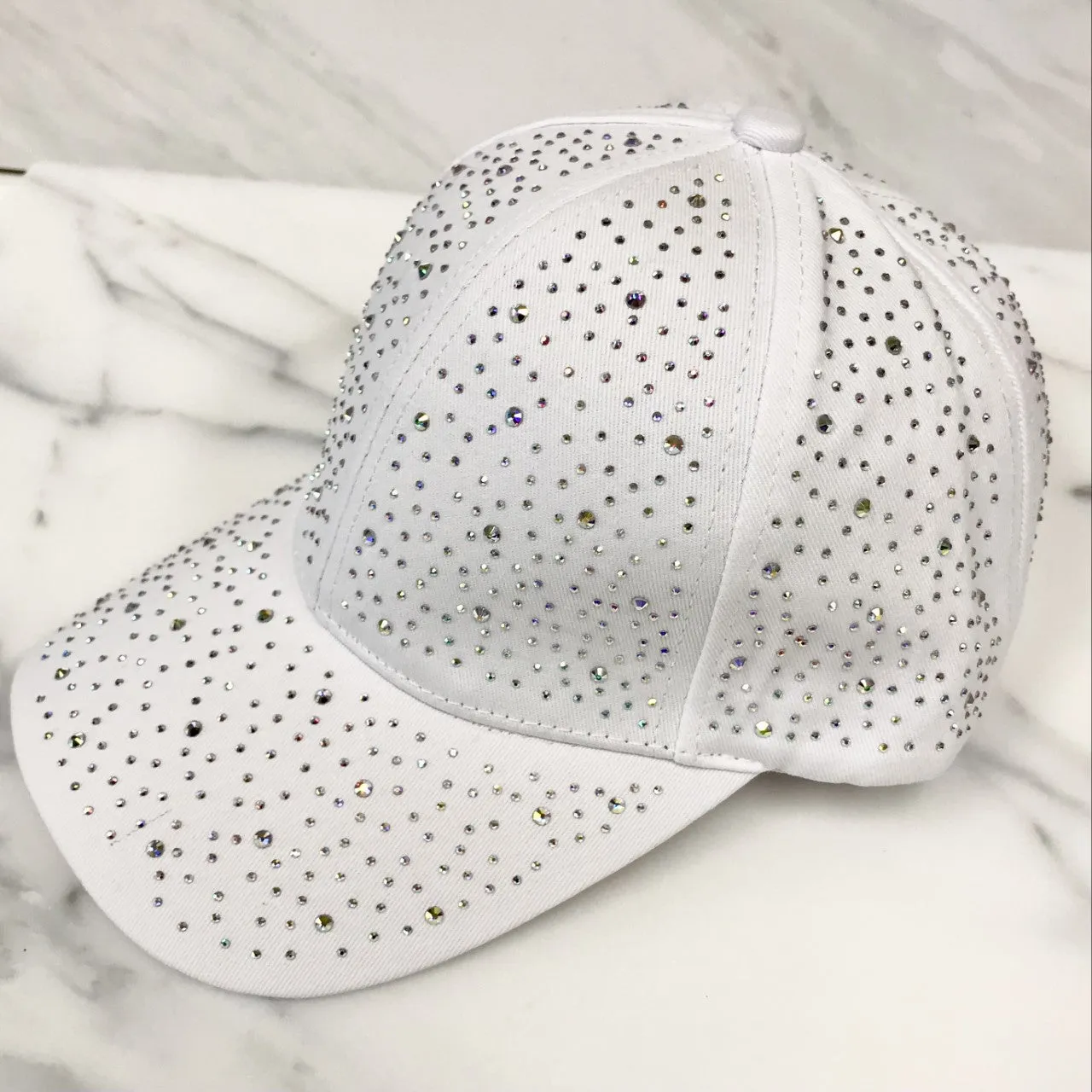 Ebony Crystal Hat in White