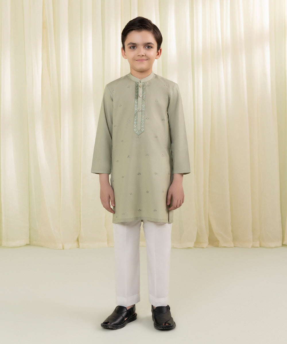 Embroidered Cambric Kurta