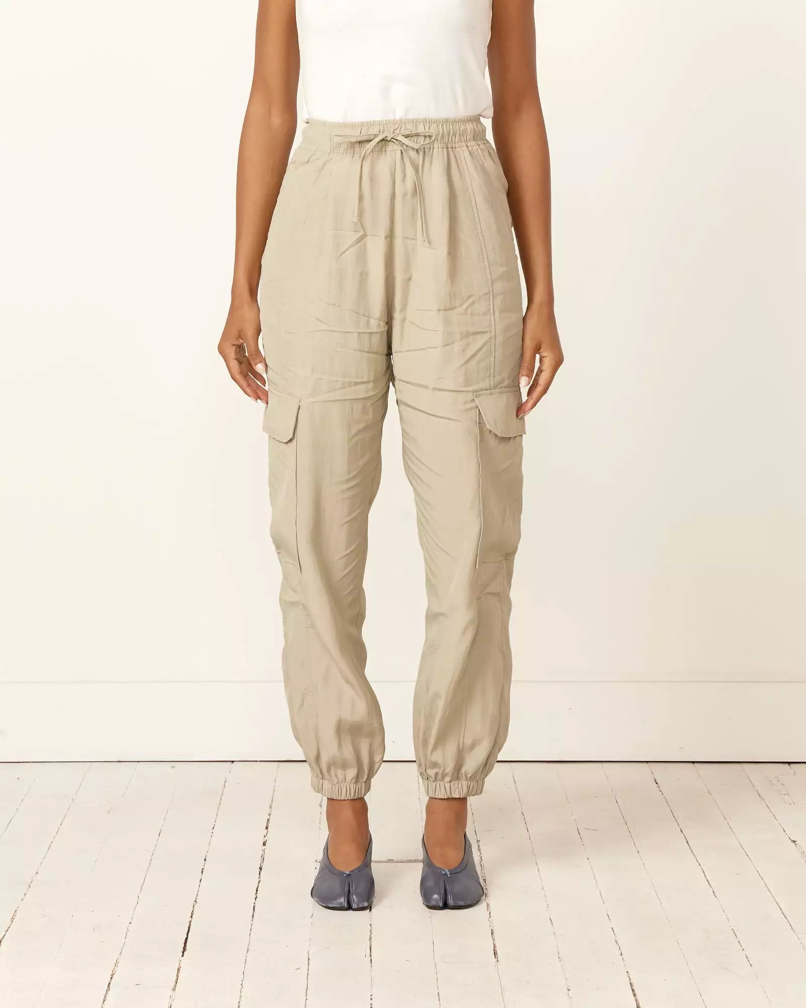 Lightweight Cargo Pant in Mint