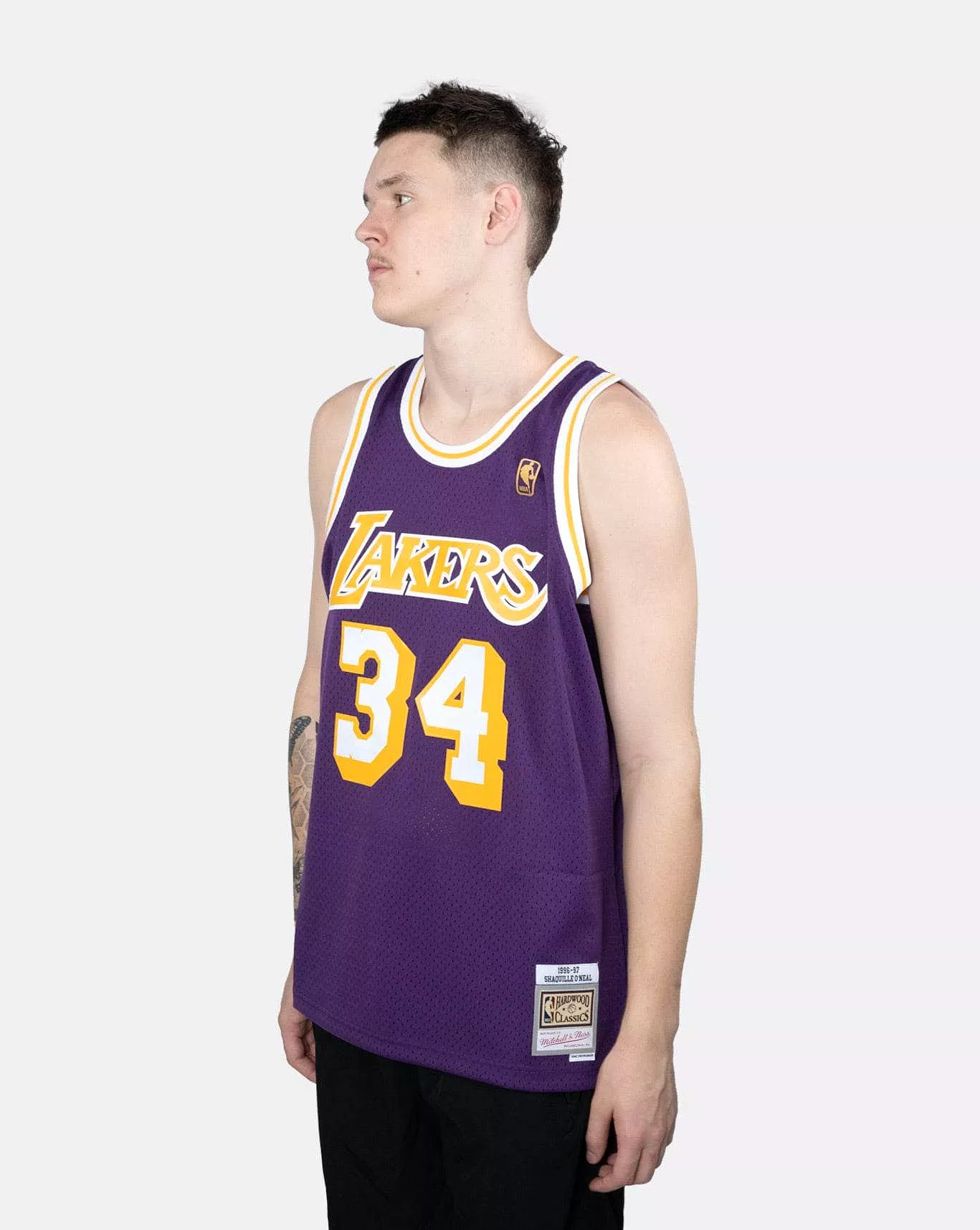 mitchell and ness lakers shaq swingman jersey