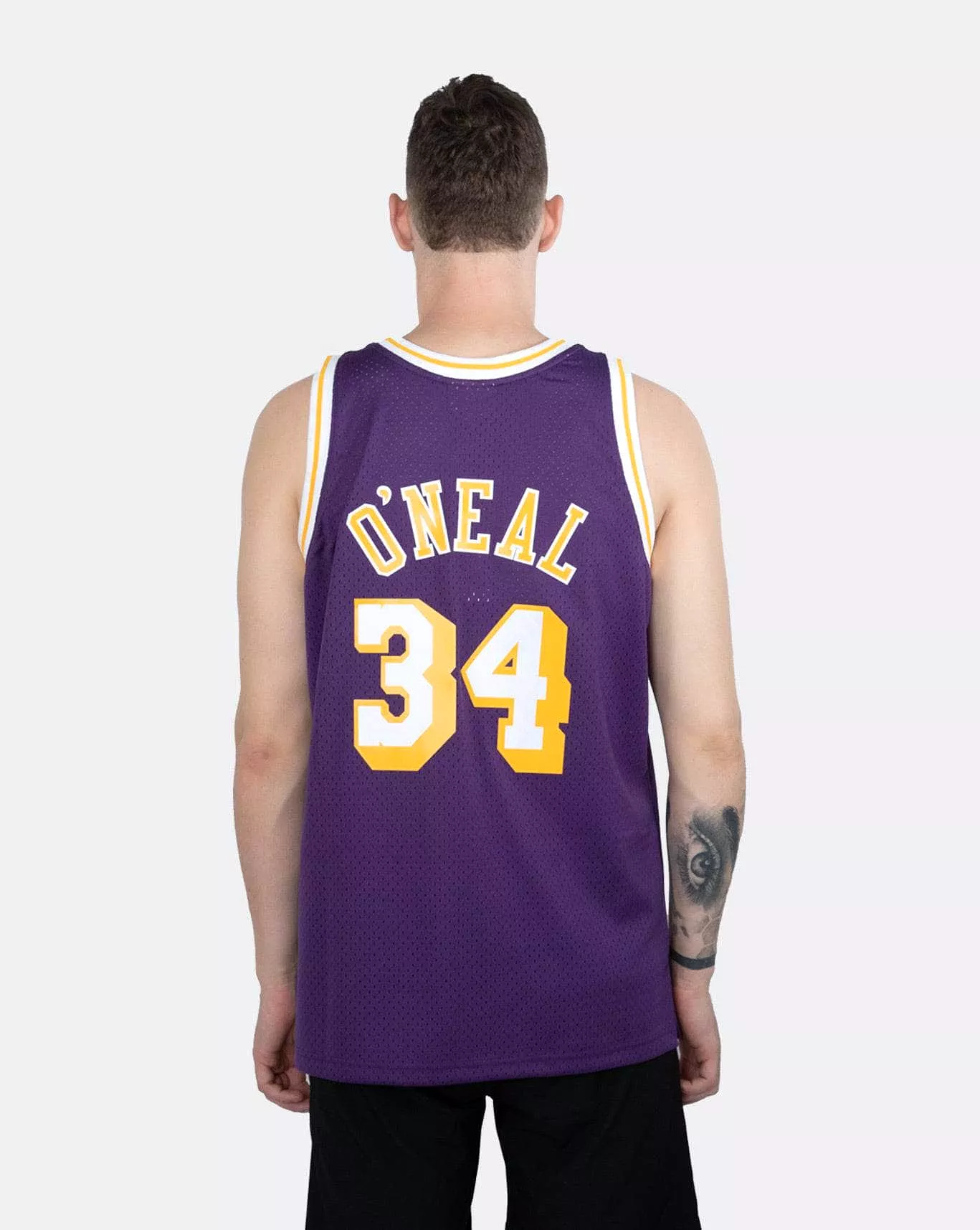 mitchell and ness lakers shaq swingman jersey