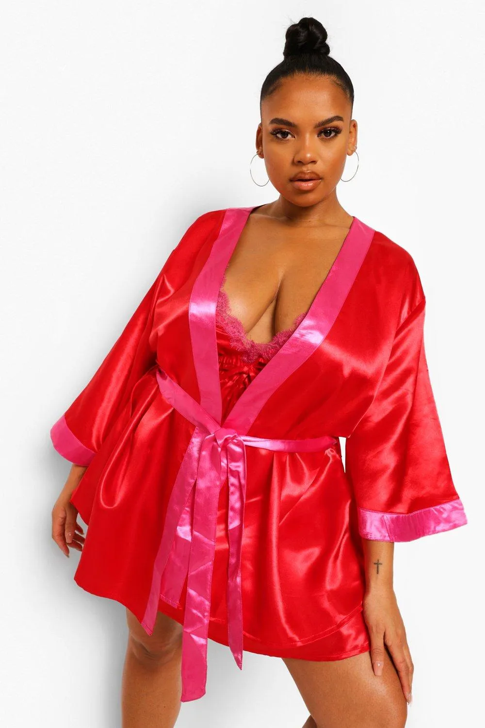 Plus Contrast Satin Kimono Robe