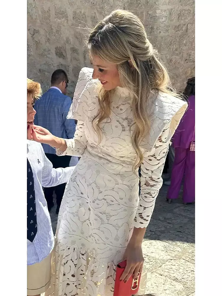 Women White Lace Out Maxi Dress A-line High Collar Long Sleeve 2024