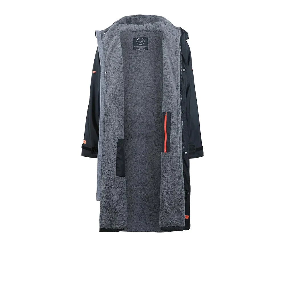 ZONE3 Heat-Tech Changing Robe - AW24